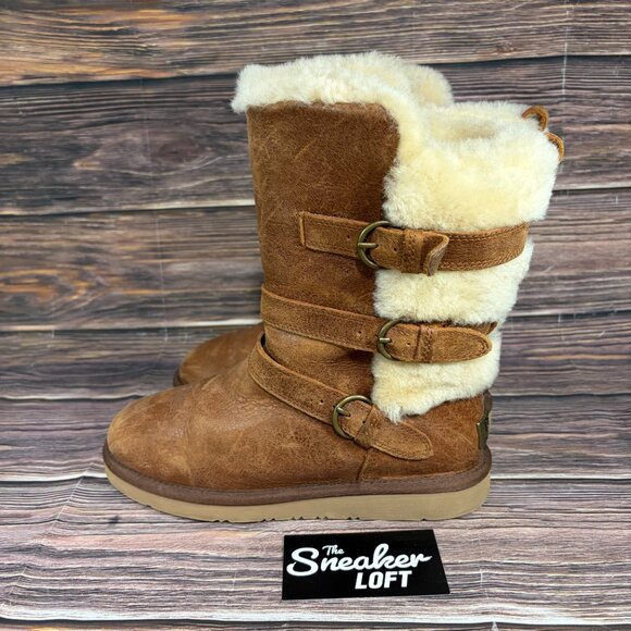 Ugg Becket Boots Water Resistant Brown Leather Sheepskin Lined Women's Size 6 - Picture 3 of 8